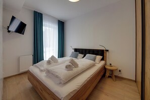 Apartment, Balcony | 1 bedroom, iron/ironing board, free WiFi