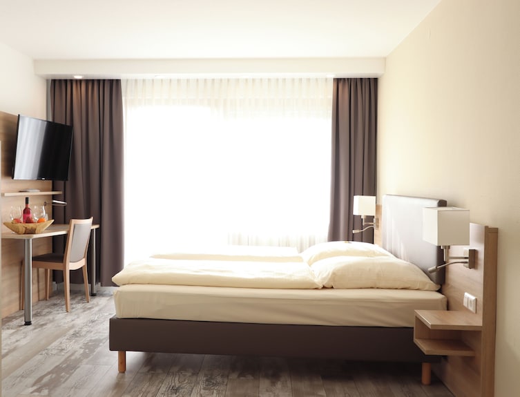 One-room Apartment With A Balcony - Stuttgart