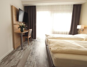 1 bedroom, WiFi, bed sheets - One-room apartment (Ostfildern)
