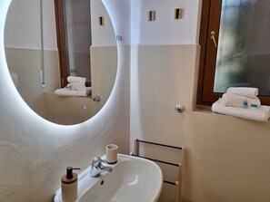 Bidet - Cozy Corner (Nova Milanese)