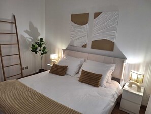 1 bedroom, down comforters, iron/ironing board, free WiFi - Cozy Corner (Nova Milanese)