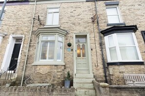 Exterior detail - Coastal 3-Bed Retreat in the Heart of Whitby (North Yorkshire)