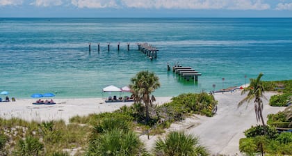 Experience luxury at H-821 Belcher, a spacious 4-bedroom home in Boca Grande!