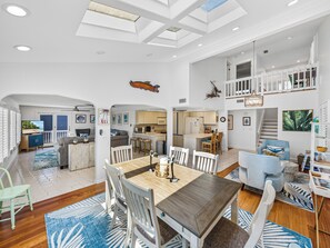 Dining - Experience luxury at H-821 Belcher, a spacious 4-bedroom home in Boca Grande! (Boca Grande)