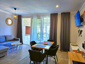 TV - Wide Beach Apartments 289 (Gjiri Lalzit)