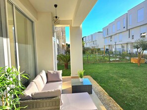 Terrace/patio - SanPietro Holiday Homes 299 (Gjiri Lalzit)