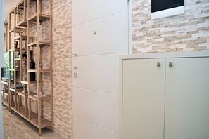 Interior - San Pietro Garden Home 283 (Gjiri Lalzit)