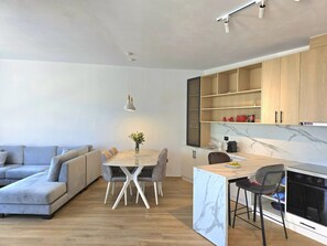 Interior - Rodon Private Pool Villa 277 (Kepi i Rodonit)