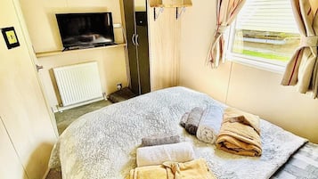 Loft, 3 Bedrooms, Smoking, Balcony | 4 bedrooms