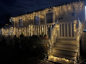 Loft, 3 Bedrooms, Smoking, Balcony | Exterior detail - Cozy Newquay Lodge With Private Hot Tub, (Newquay)