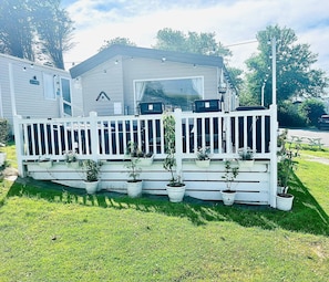 Loft, 3 Bedrooms, Smoking, Balcony | Property grounds - Cozy Newquay Lodge With Private Hot Tub, (Newquay)