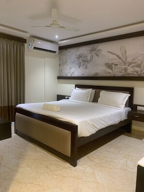 Executive Room | Individually furnished, desk, soundproofing, free WiFi - The Palms ECR Resorts and Banquets (Chennai)
