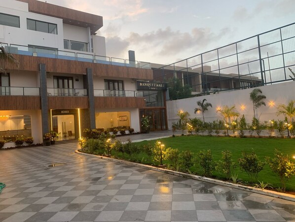 Front of property - The Palms ECR Resorts and Banquets (Chennai)