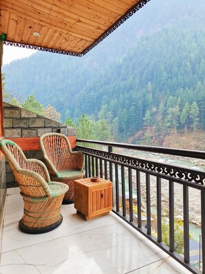 Luxury Duplex, 1 Bedroom, Balcony | Free WiFi