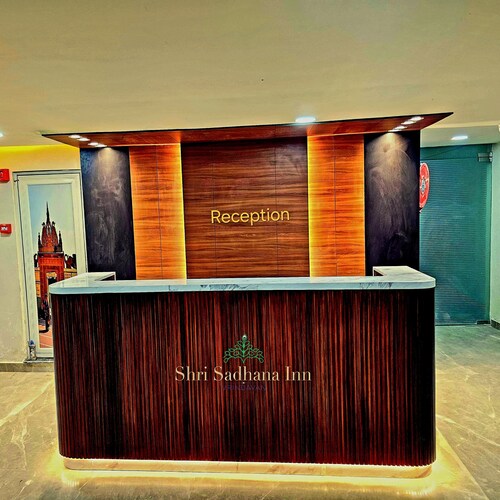 Shri Sadhana Inn