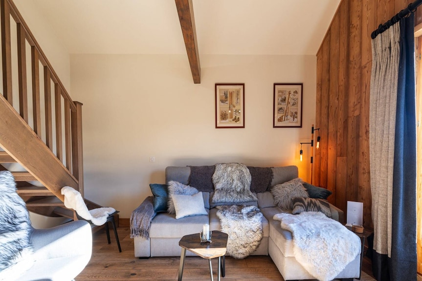 Appartement En France Avec Vue & Piscine - Saint-Sorlin-d'Arves