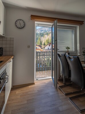 Fridge, microwave, oven, stovetop - 48m² Apartment In Peaceful Nature with AC, KS Bed, Full Kitchen, and Balcony (Mozirje)