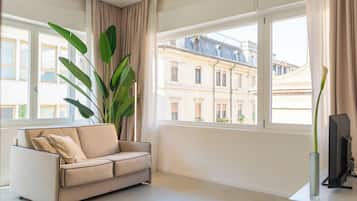 Studio Suite Superior, pemandangan kota | Minibar gratis, meja kerja, ruang kerja ramah laptop, dan Wi-Fi gratis