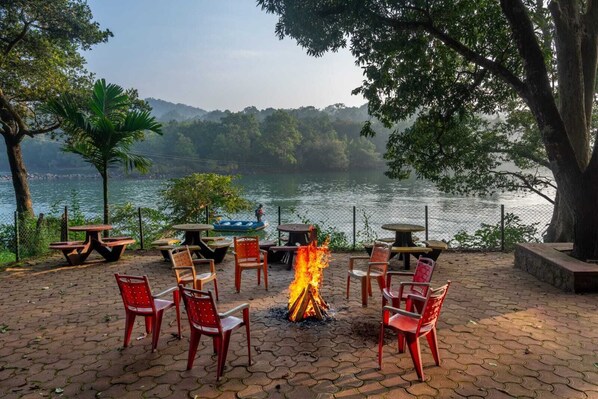 Fireplace - White Water Resort (Joida)