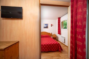 2 bedrooms, free WiFi