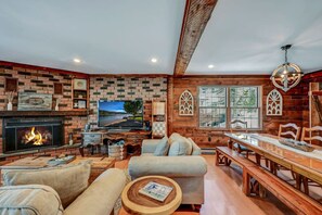 TV, peis og videospill