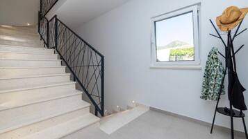 Hus (Holiday Home) | Trappa