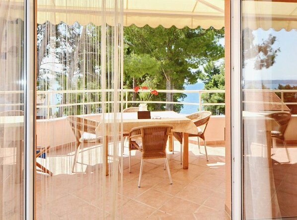 Studio (Studio Apartment with Balcony and Sea) | Balcony