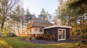 Exterior - Luxurious bungalow for 2 persons (Herpen)