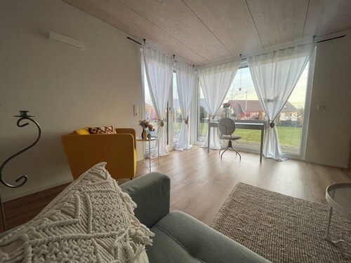 Hegau apartment, 2.5 rooms, 70sqm, free WiFi and parking spaces