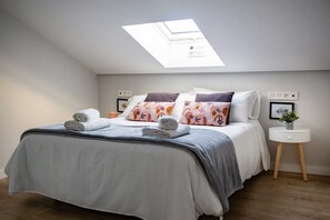 2 sovrum och strykjärn/strykbräda