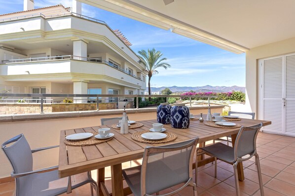 Apartment (2 Bedrooms) | Terrace/patio