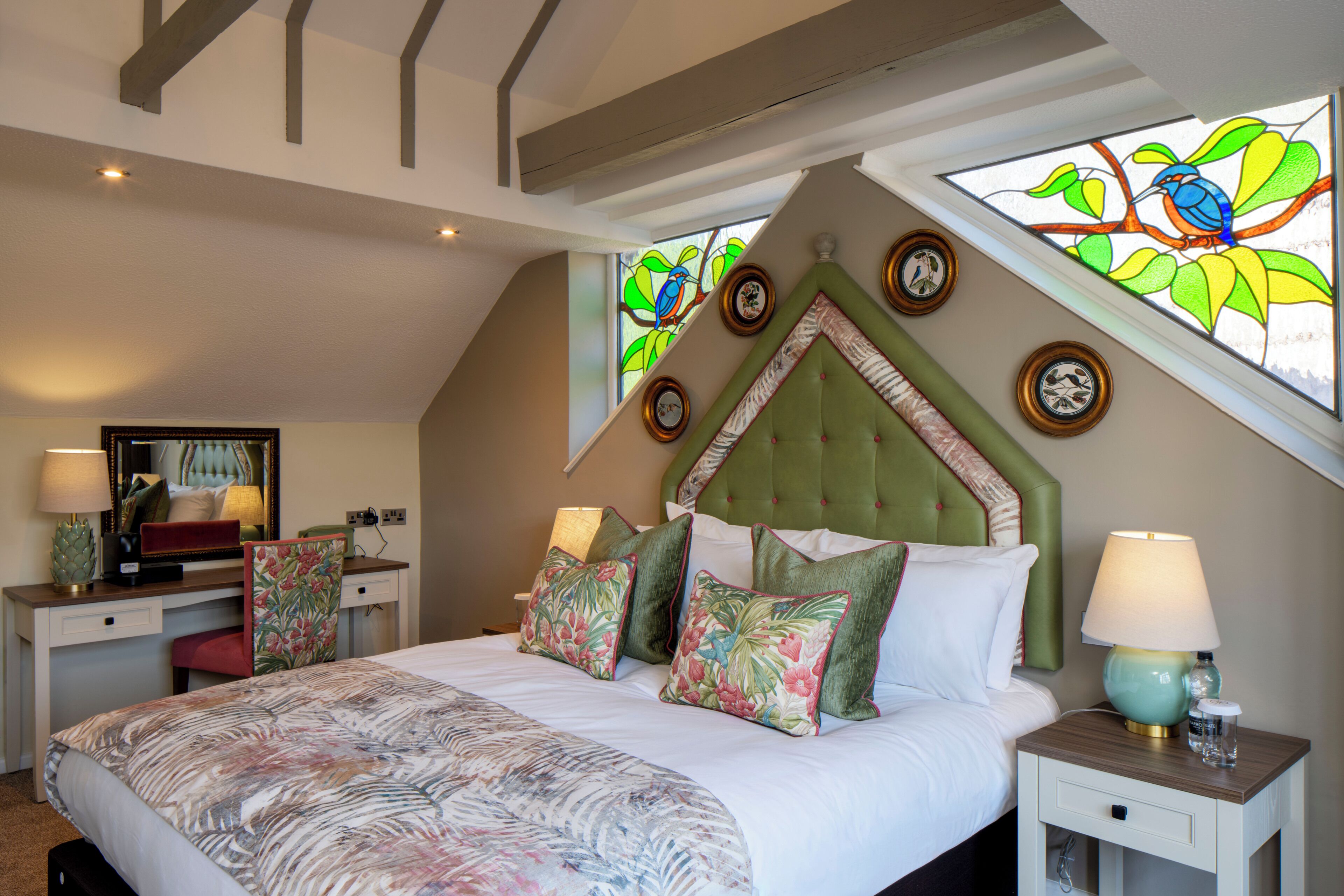 Classic Double Room | Desk, laptop workspace, blackout curtains, iron/ironing board