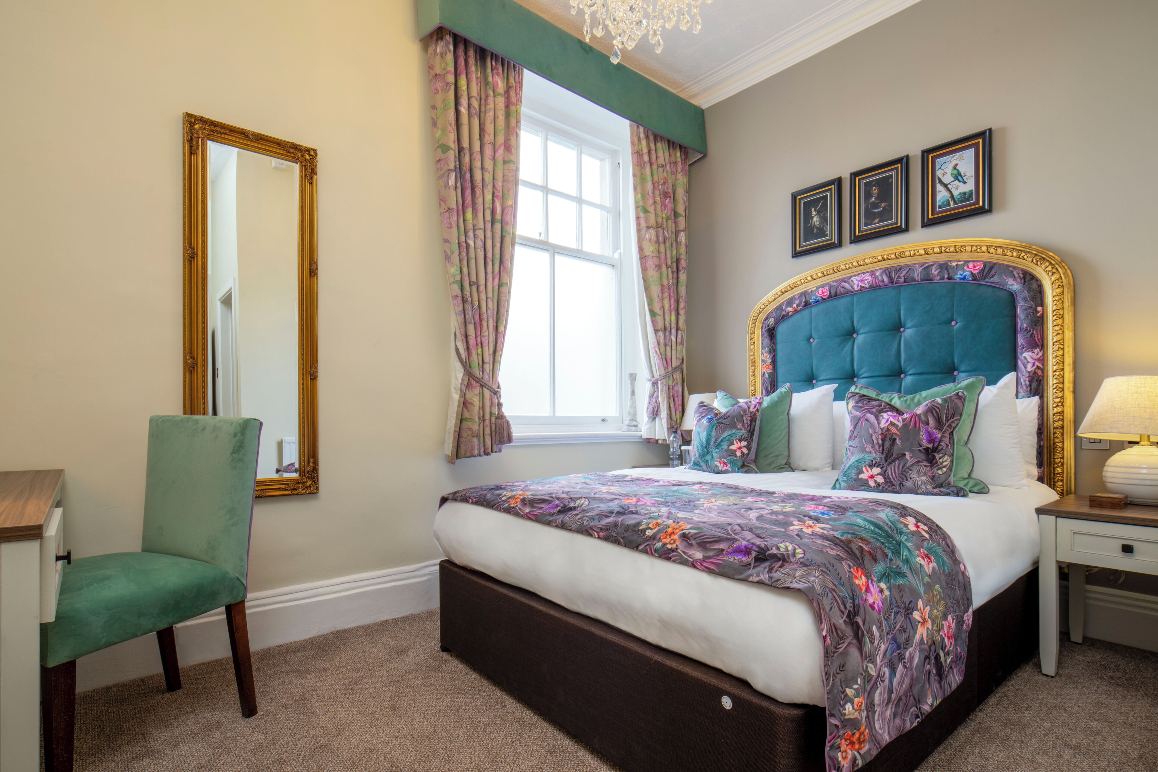 Classic Double Room