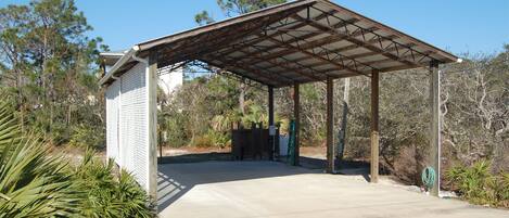 Enceinte de lâhĂ©bergement