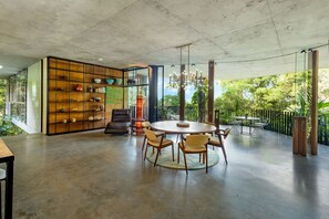 Huvila | 3 makuuhuonetta, internet