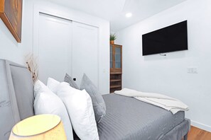 Condo, 1 Double Bed with Sofa bed, Balcony, City View (Hill Country Modern)