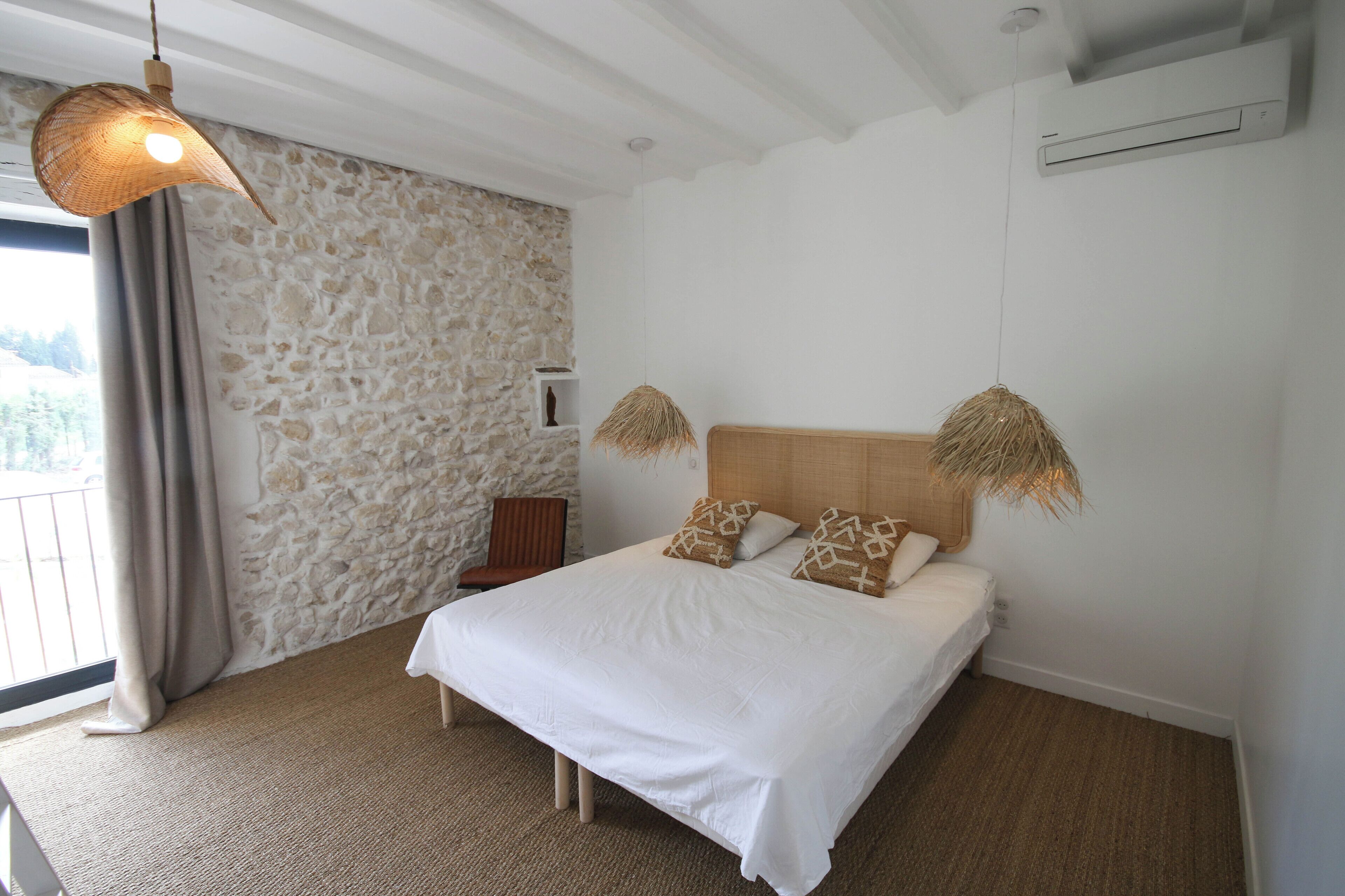 2 bedrooms, premium bedding, blackout drapes, soundproofing