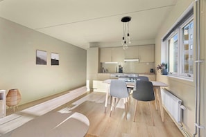 Apartment, 2 Bedrooms, Balcony | Dining room - Charming Oslo Apartment With Balcony & Rooftop Access (Oslo)