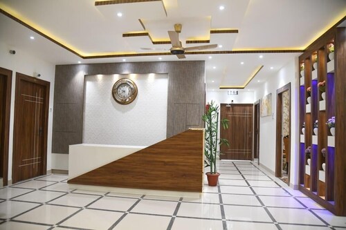 Cozy hotel in terrific Purnia with WiFi, AC