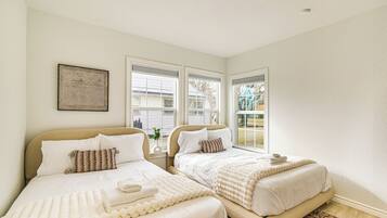 House (2 Bedrooms) | Bahagian dalam