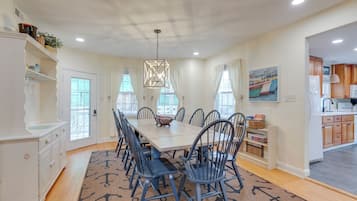 House (Multiple Bedrooms) | Interior