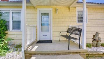 Cottage (2 Bedrooms) | Interior