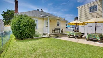 Cottage (2 Bedrooms) | Terrace/patio