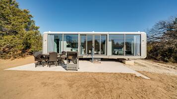 Apartment (0 Bedroom) | Interior