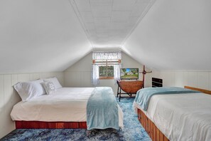 Cottage (2 Bedrooms) | Interior