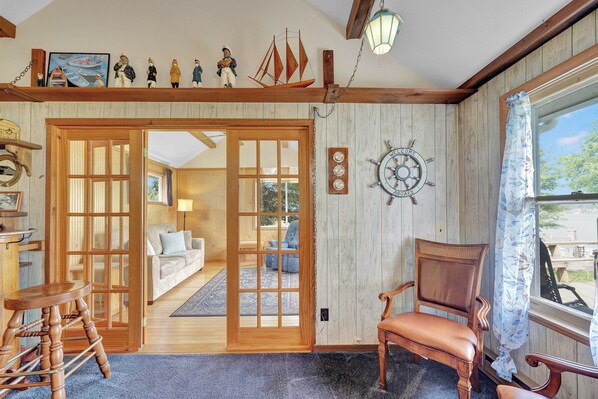 Cottage (2 Bedrooms) | Interior