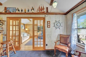 Cottage (2 Bedrooms) | Interior