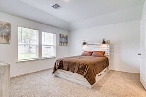Interior - 2 Mi to Palms Marina: Family Home w/ Fenced Yard! (Willis)
