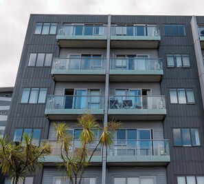 Exterior detail - Chic Urban Retreat in Grey Lynn (Auckland)