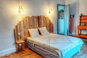 1 makuuhuone, silitysrauta/-lauta, vauvan matkasänky, Wi-Fi